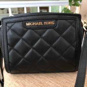 Michael Kors small crossbody bag
